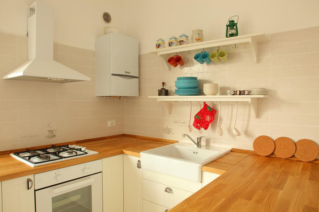 Summer And Winter Apartment Pescara Kamer foto